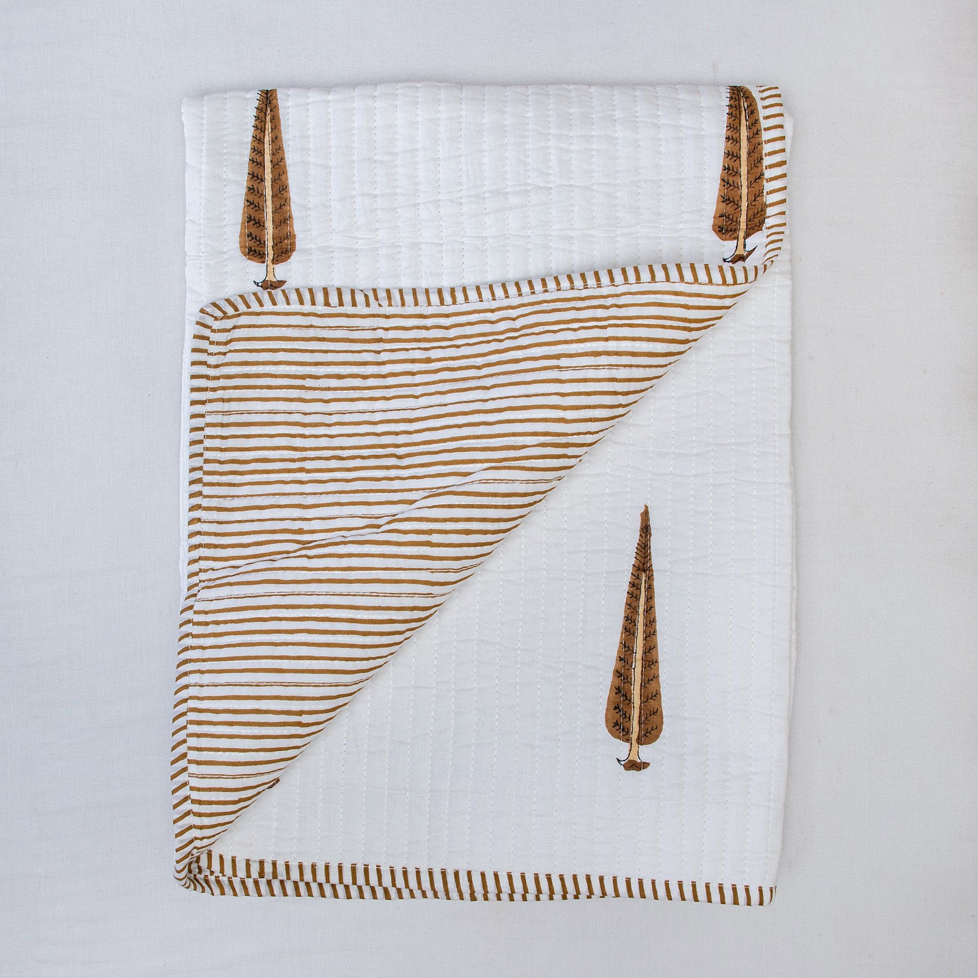 Reversible Brown Leaf Printed Cotton Soft Baby Blankets 127